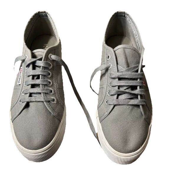 Superga Womens Fashion Platform Sneaker Size 8 womens - Picture 2 of 5